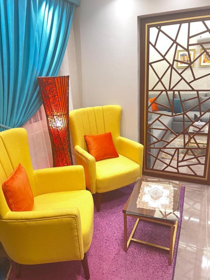 Luxury Flat With Garden And Private Entrance شقة فاخرة بحديقة و مدخل خاص ไคโร ภายนอก รูปภาพ