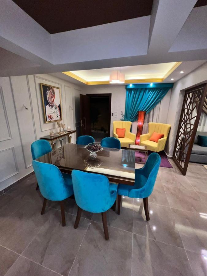 Luxury Flat With Garden And Private Entrance شقة فاخرة بحديقة و مدخل خاص ไคโร ภายนอก รูปภาพ