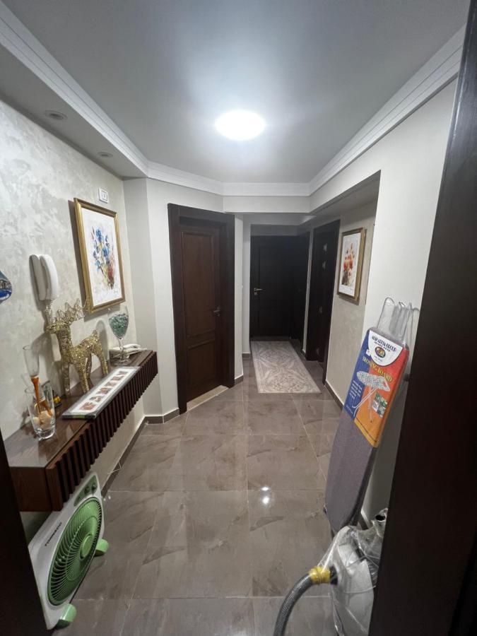 Luxury Flat With Garden And Private Entrance شقة فاخرة بحديقة و مدخل خاص ไคโร ภายนอก รูปภาพ