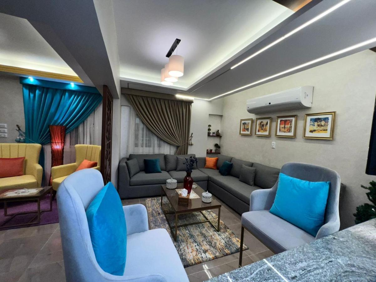Luxury Flat With Garden And Private Entrance شقة فاخرة بحديقة و مدخل خاص ไคโร ภายนอก รูปภาพ