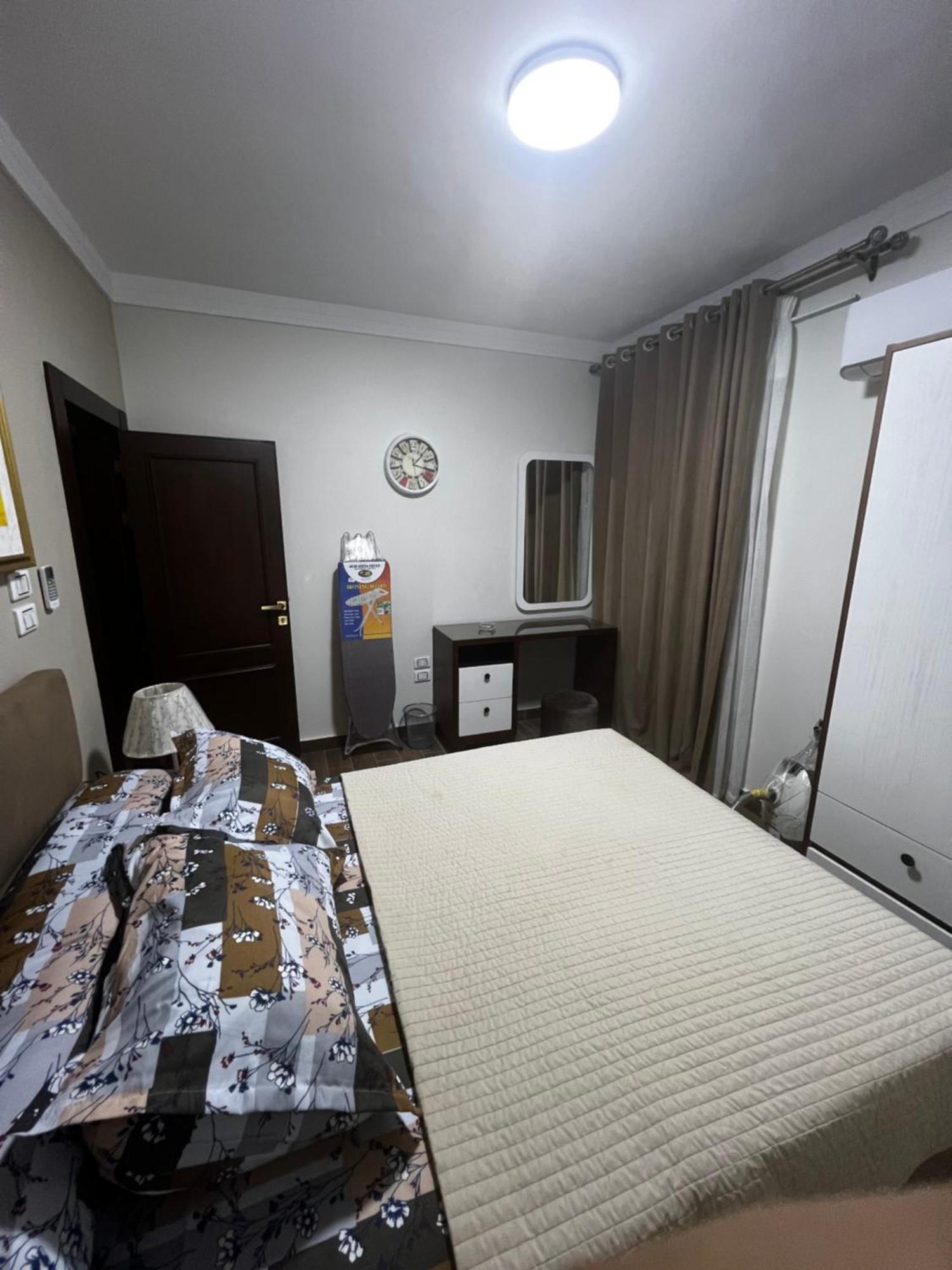 Luxury Flat With Garden And Private Entrance شقة فاخرة بحديقة و مدخل خاص ไคโร ภายนอก รูปภาพ
