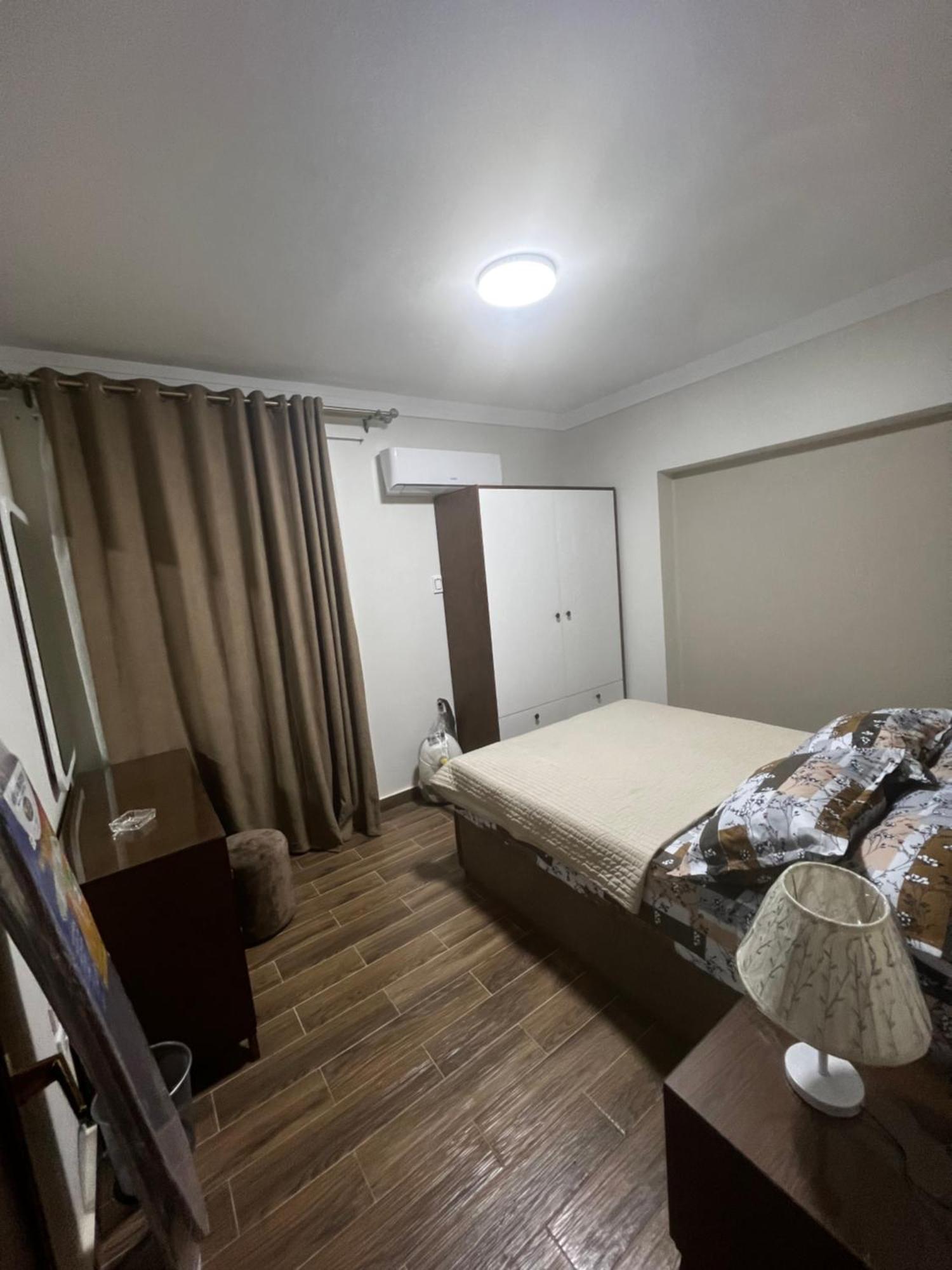 Luxury Flat With Garden And Private Entrance شقة فاخرة بحديقة و مدخل خاص ไคโร ภายนอก รูปภาพ